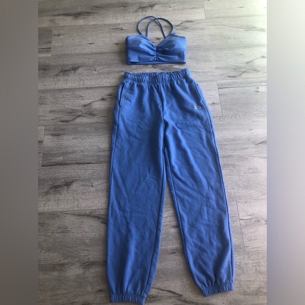 ALO Yoga Sweatpants and Bra Set